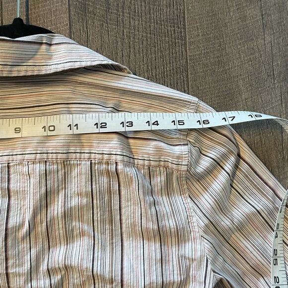 Ann Taylor Striped Button Down Blouse. Size 10. - Picture 4 of 7